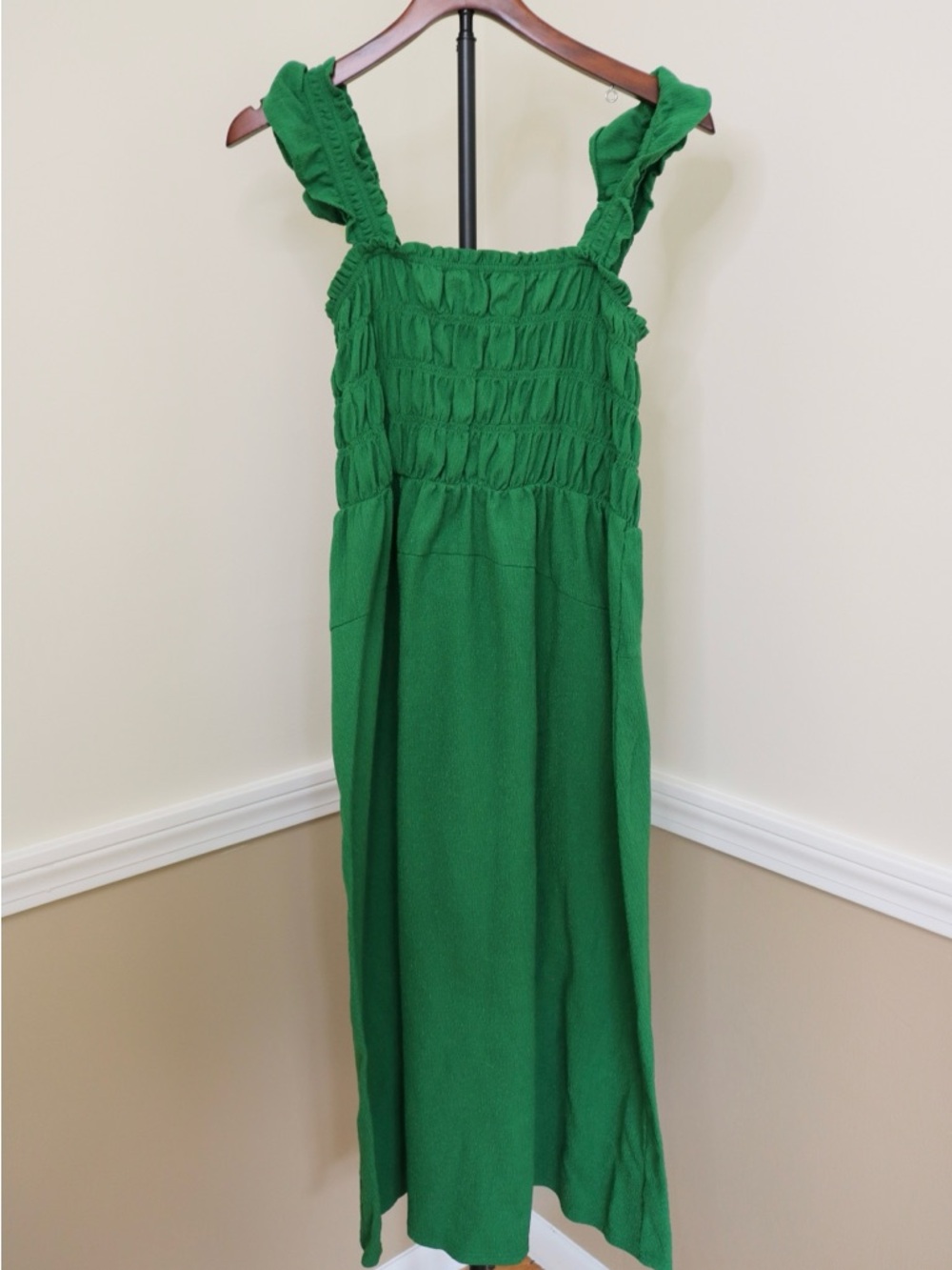 Old Navy Green Ruffled Strap Smocked Sundress